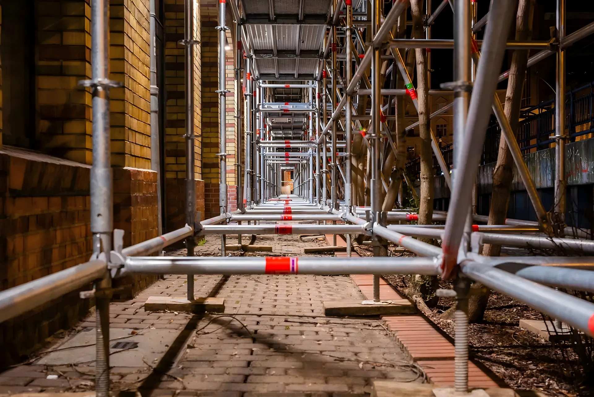 How Project Managers Select Ringlock Scaffolding